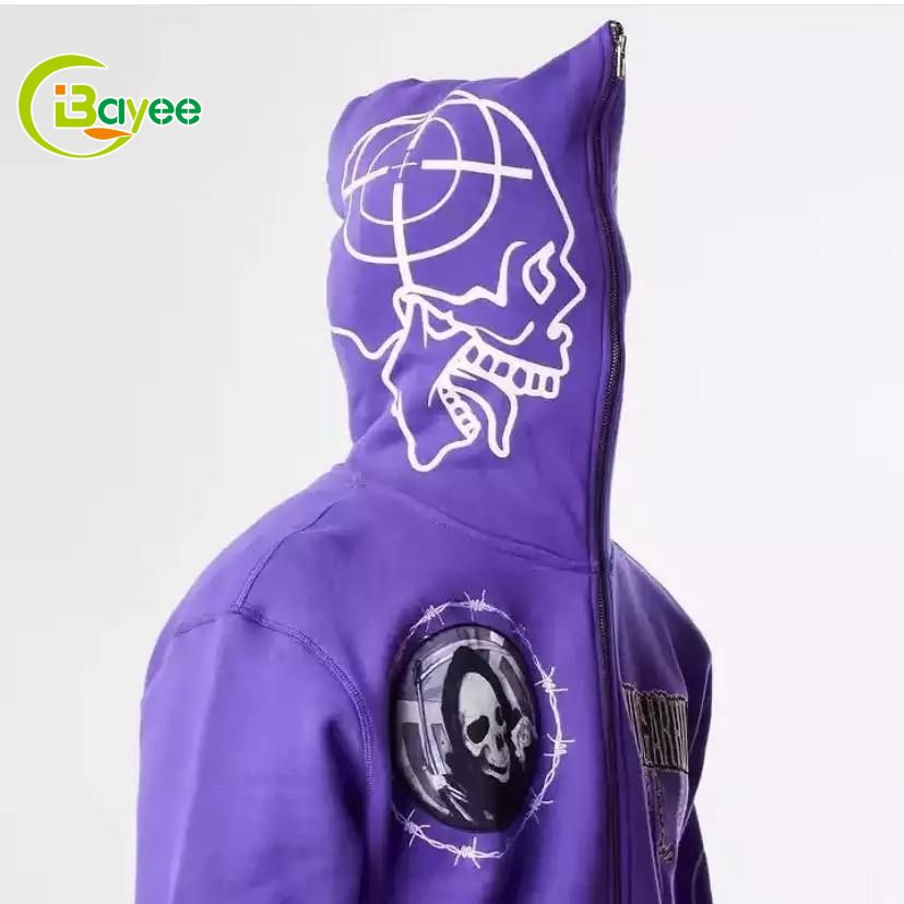 სრული zip hoodie სახეზე