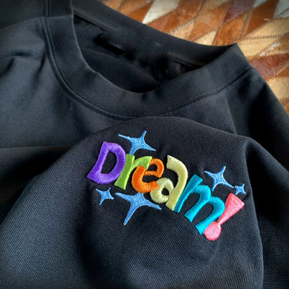 tee shirts